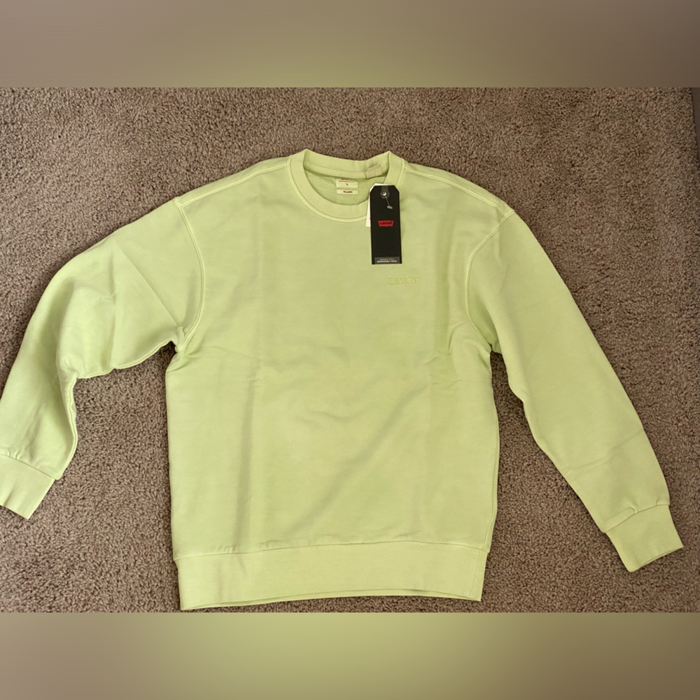 Levi's Garment Dye Crew Neck Sweatshirt Cotton lime green Relaxed size S NWT - Picture 4 of 9